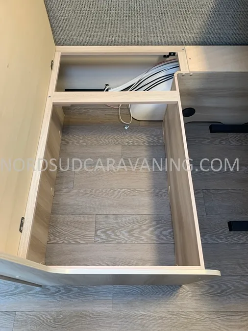 Caravane - Hobby - 490 KMF de Luxe - 2026