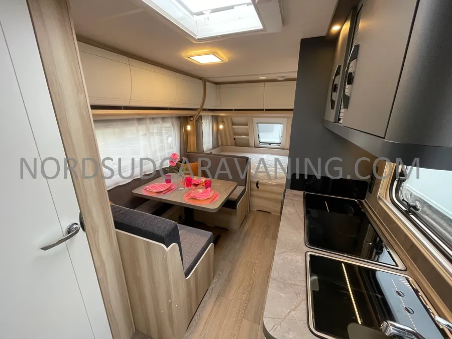 Caravane - Hobby - 490 KMF de Luxe - 2026
