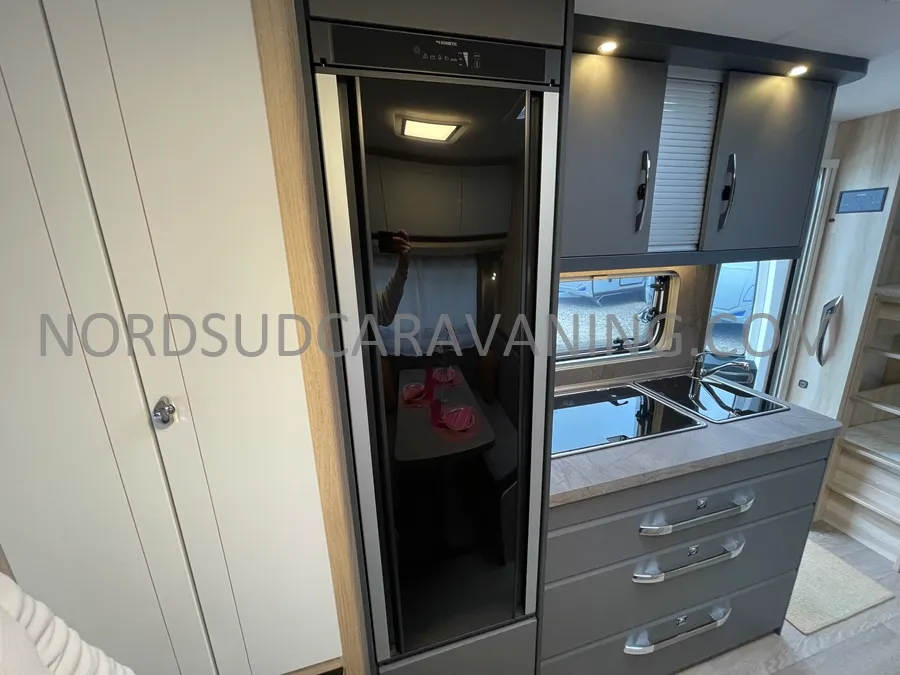 Caravane - Hobby - 490 KMF de Luxe - 2026
