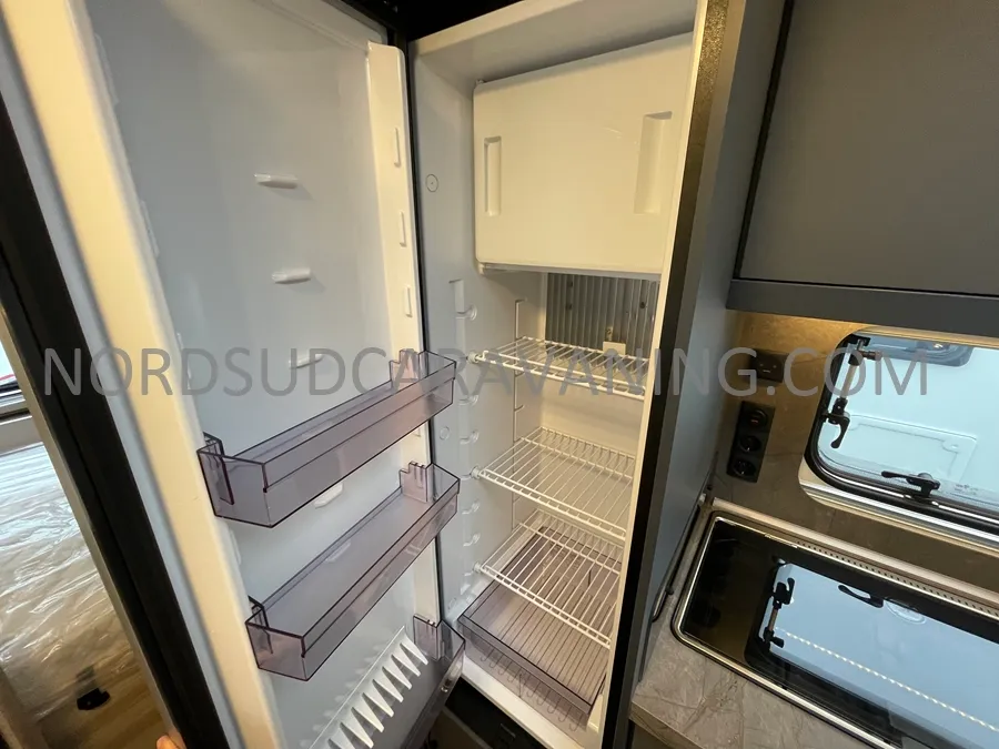 Caravane - Hobby - 490 KMF de Luxe - 2026