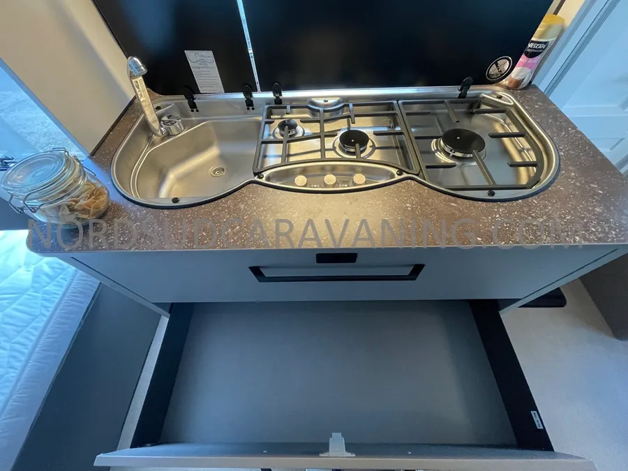 Caravane - Burstner - B66 AVERSO 485 TS - 2026