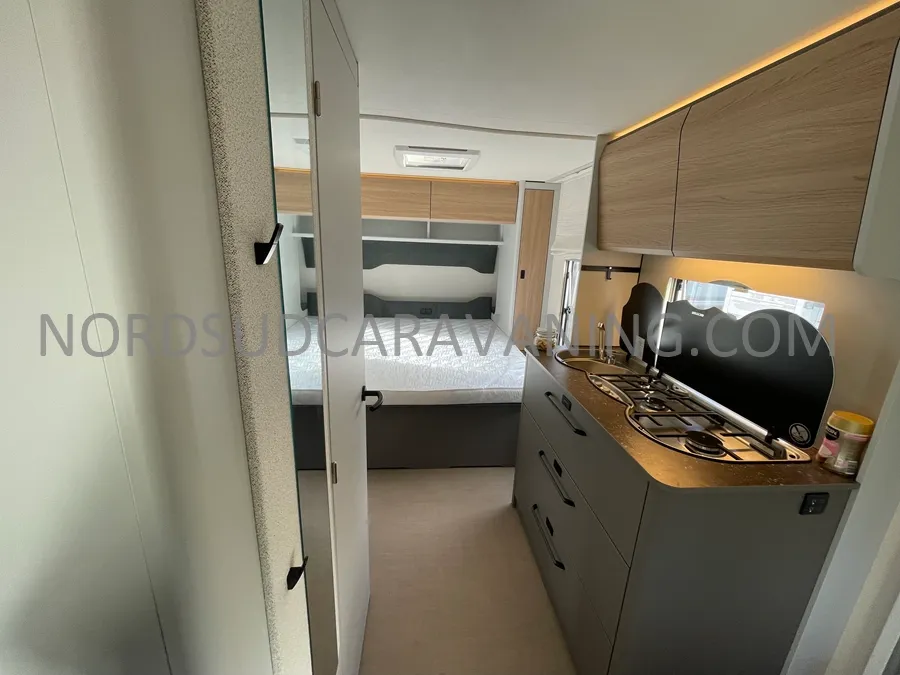 Caravane - Burstner - B66 AVERSO 485 TS - 2026