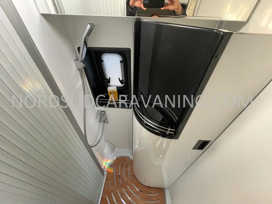 Fourgon aménagé - Possl - SUMMIT SHINE 600L