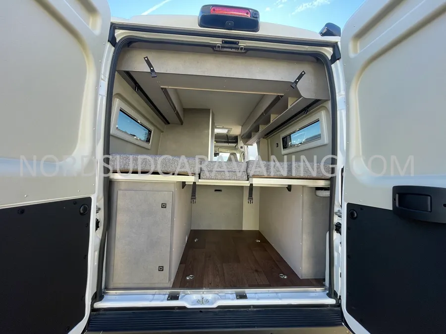 Fourgon aménagé - Possl - SUMMIT SHINE 600L