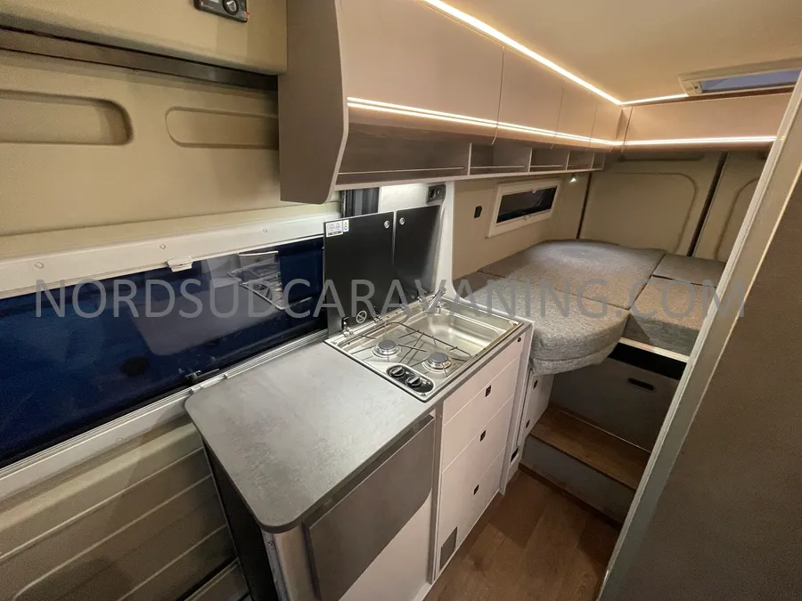 Fourgon aménagé - Possl - SUMMIT SHINE 600L