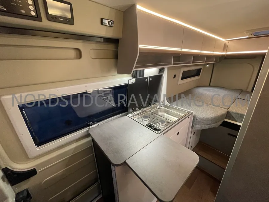 Fourgon aménagé - Possl - SUMMIT SHINE 600L