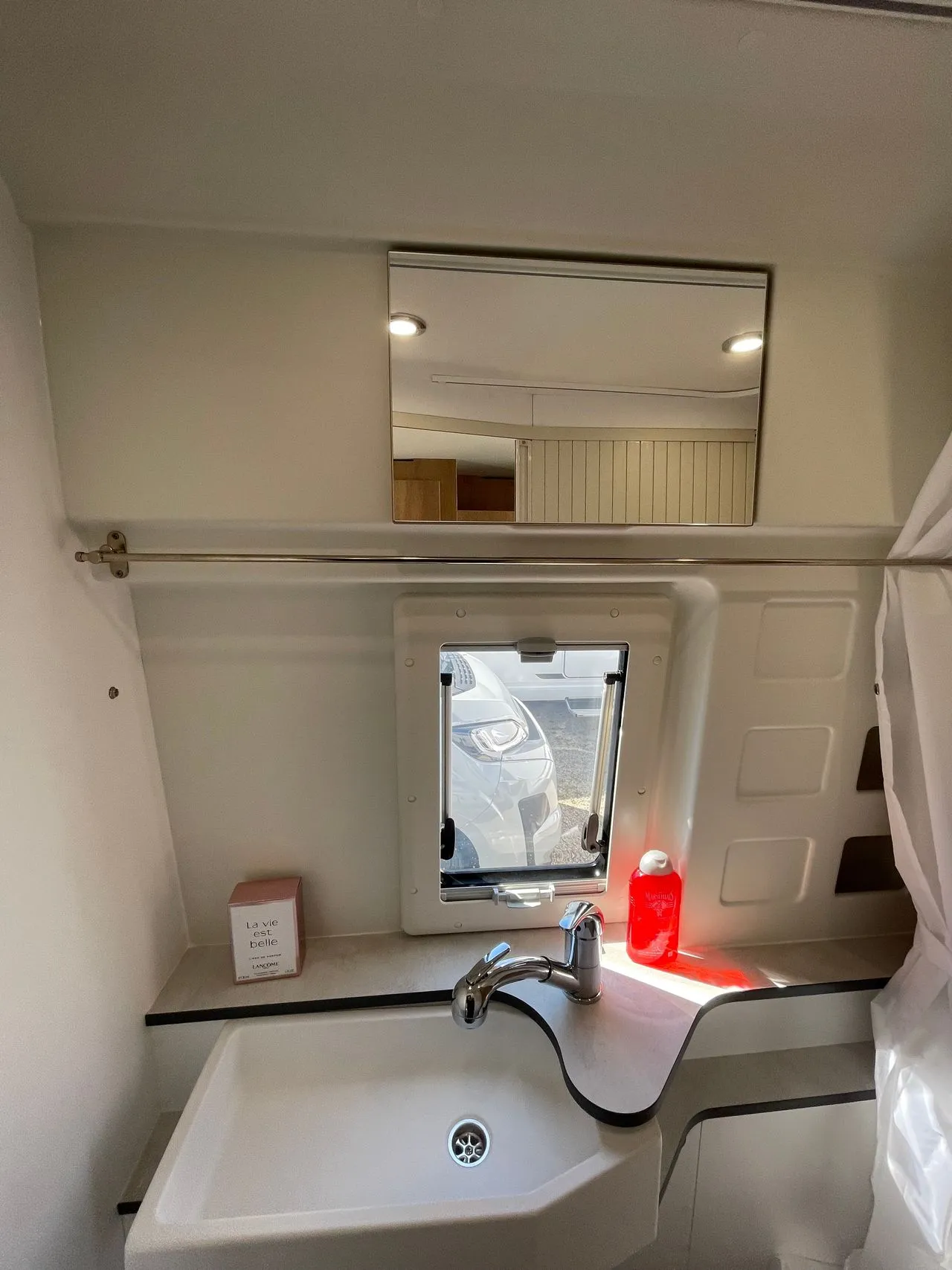 Fourgon aménagé - Giottiline - Giottivan 60B - 2026