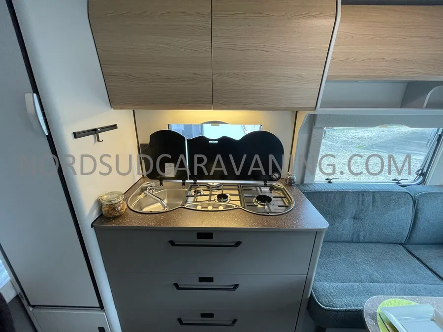 Caravane - Burstner - B66 AVERSO 465 TS - 2026