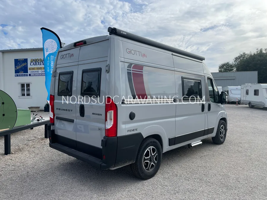 Fourgon aménagé - Giottiline - 54T Première Édition - BOITE AUTO - 2027