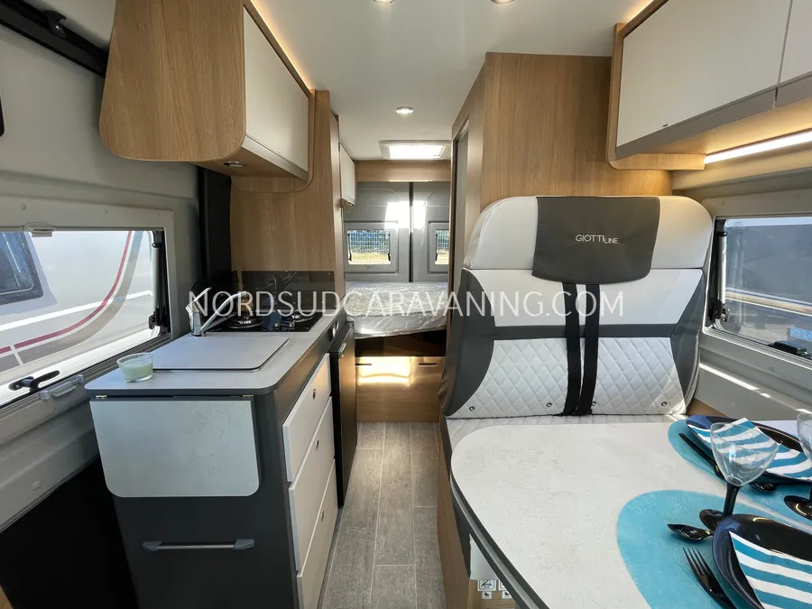 Fourgon aménagé - Giottiline - 54T Première Édition - BOITE AUTO - 2027
