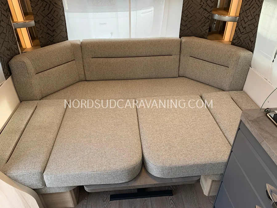 De Luxe 460 UFE