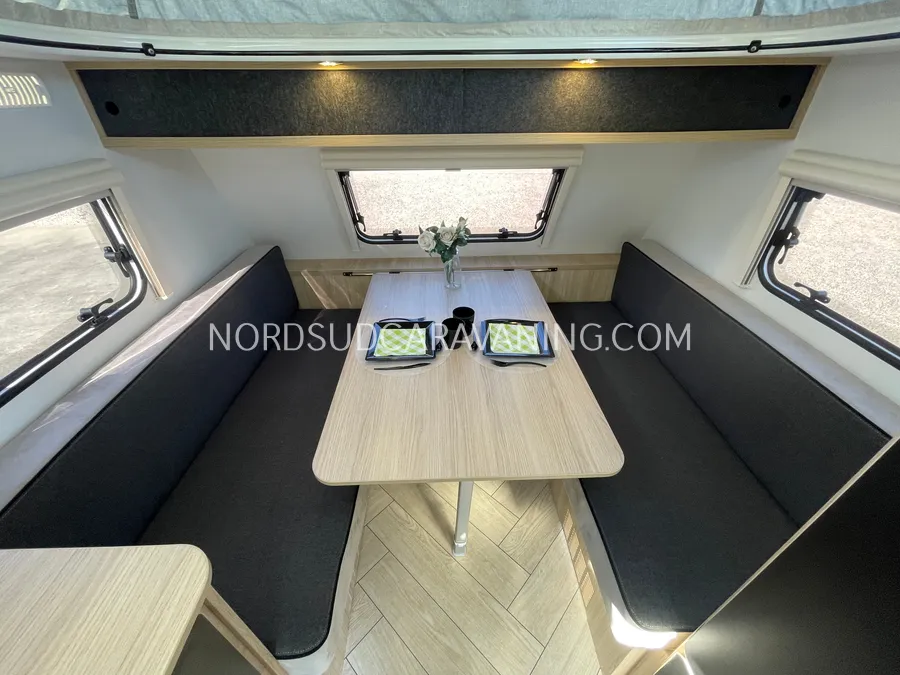 Caravane - Silver - Mini Freestyle 270 - 2027