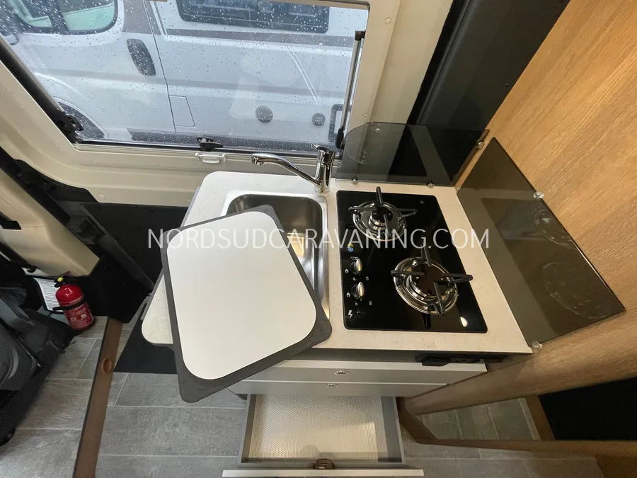 Fourgon aménagé - Giottiline - 60T Première Édition - 2027