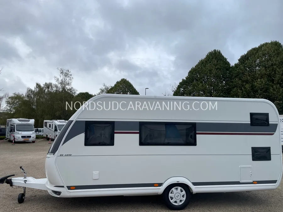 Caravane - Hobby - De Luxe 490 KMF - 2027