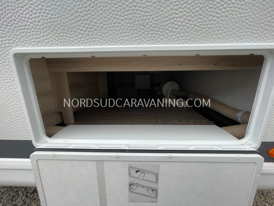 Caravane - Hobby - De Luxe 490 KMF - 2027