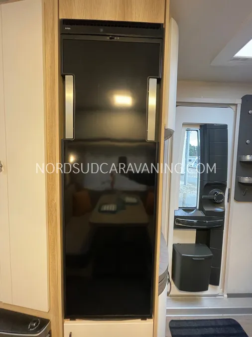 Caravane - Hobby - De Luxe 460 SFF - 2027