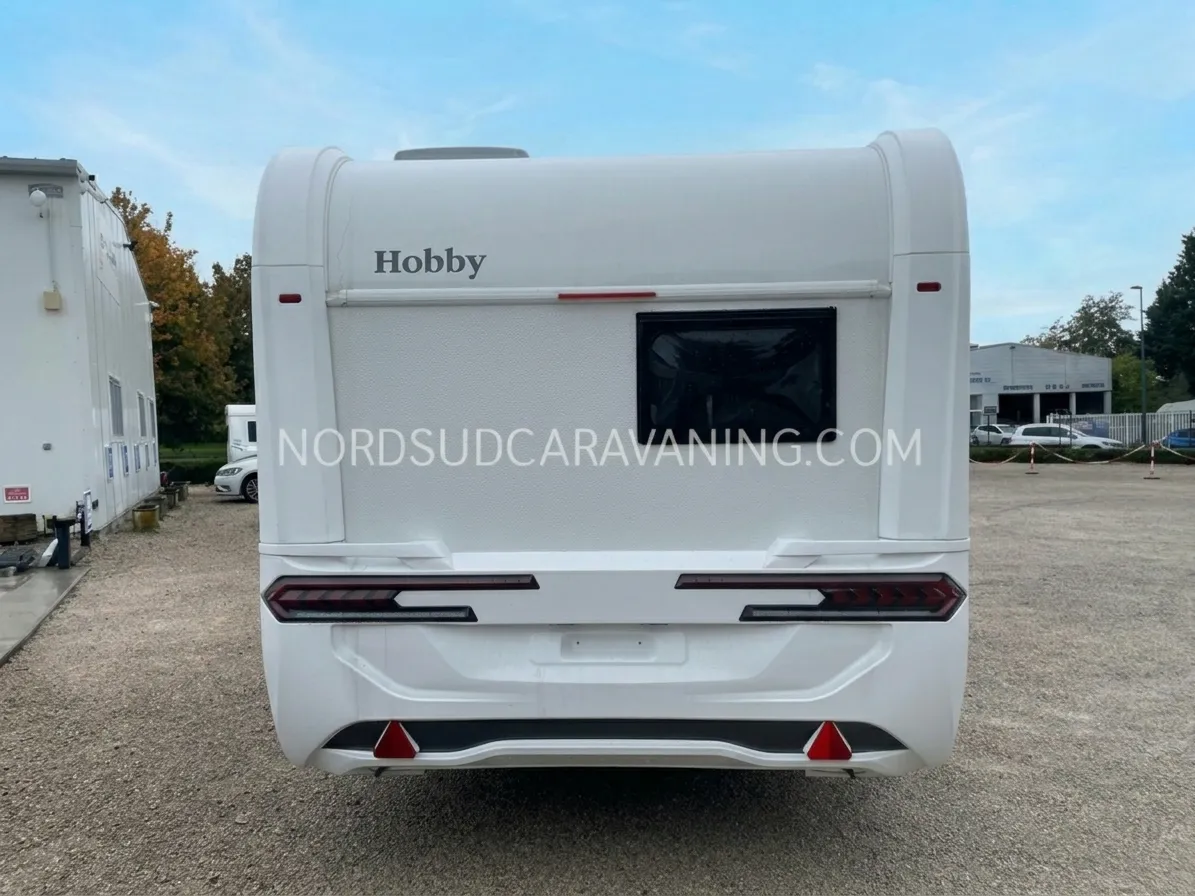 Caravane - Hobby - De Luxe 460 SFF - 2027