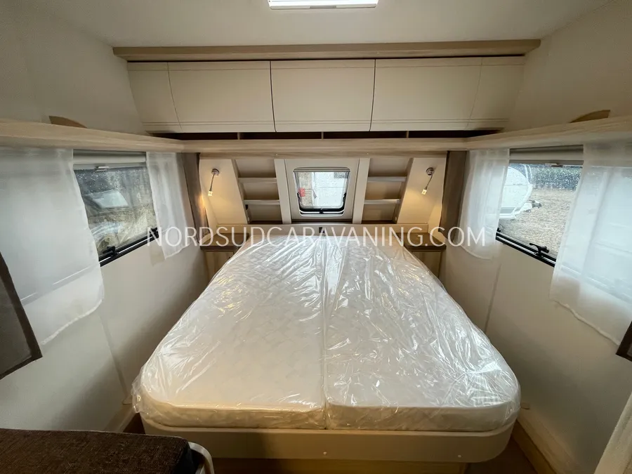 Caravane - Hobby - De Luxe 460 SFF - 2027