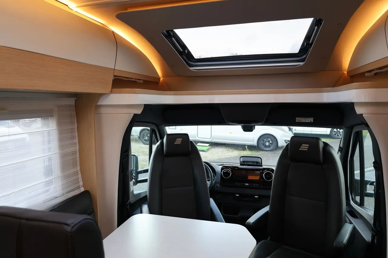 Camping-car - Hymer - BMC T 680 Blackline - 2025