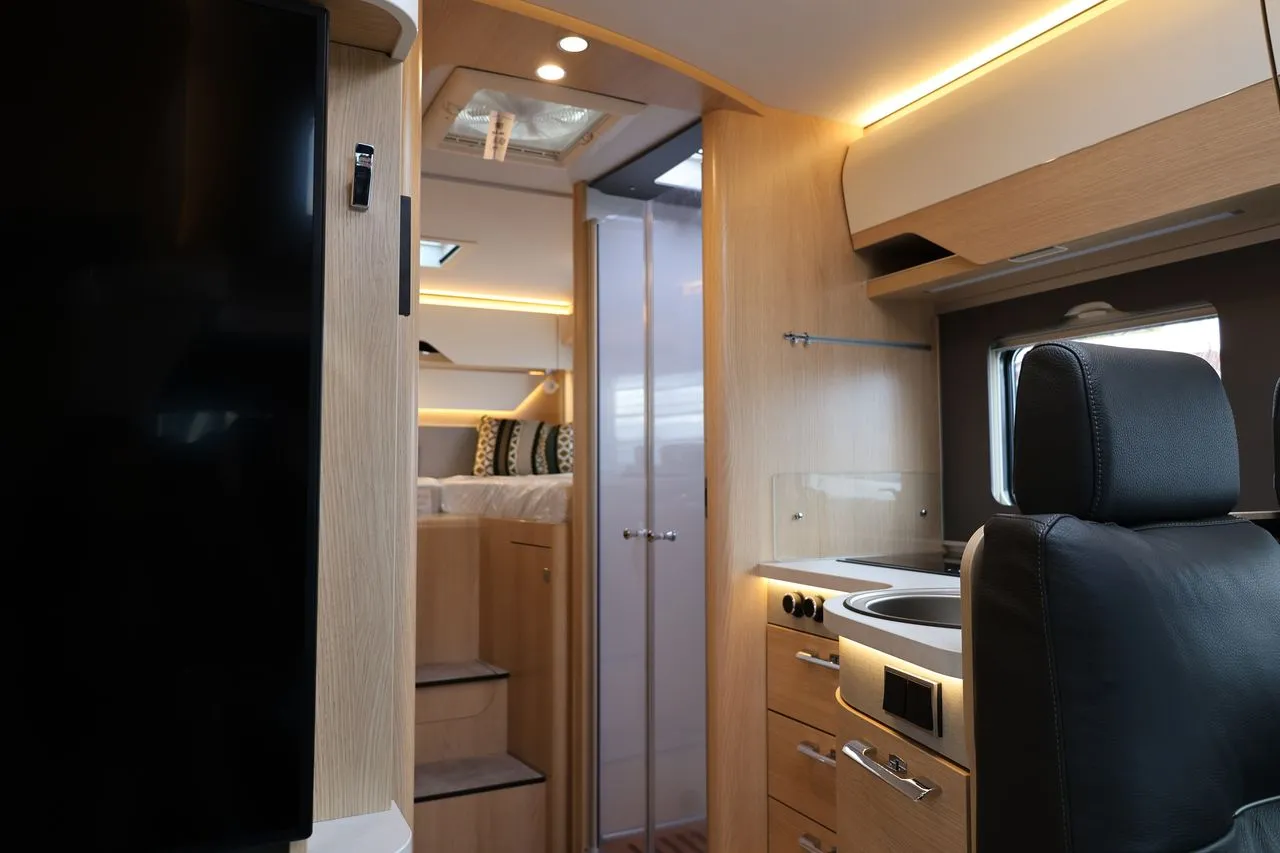 Camping-car - Hymer - BMC T 680 Blackline - 2025