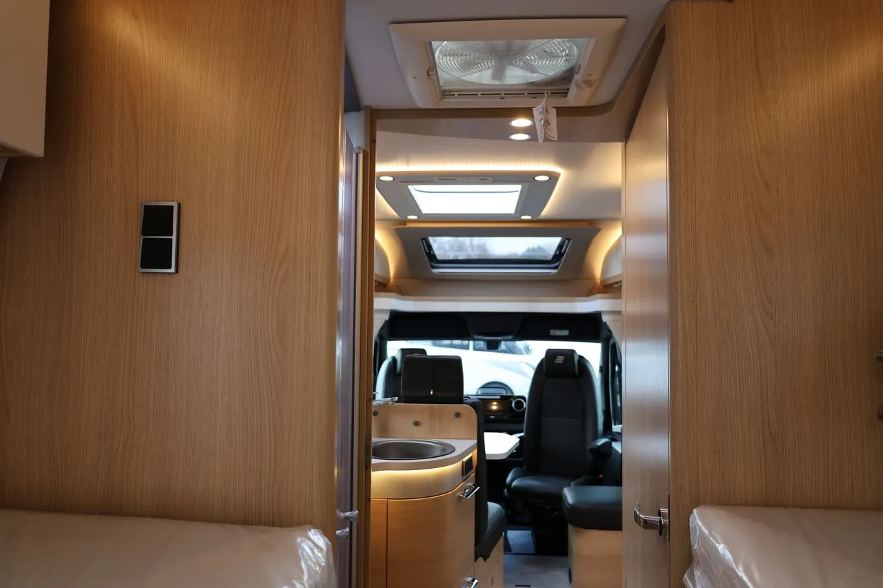 Camping-car - Hymer - BMC T 680 Blackline - 2025