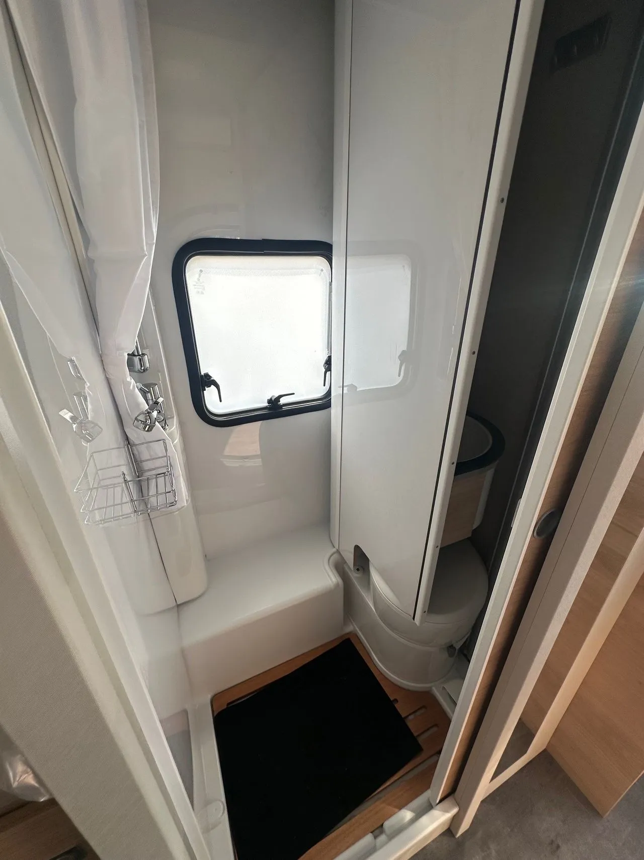 Camping-car - Dethleffs - GLOBEBUS ACTIVE I 4 - 2025