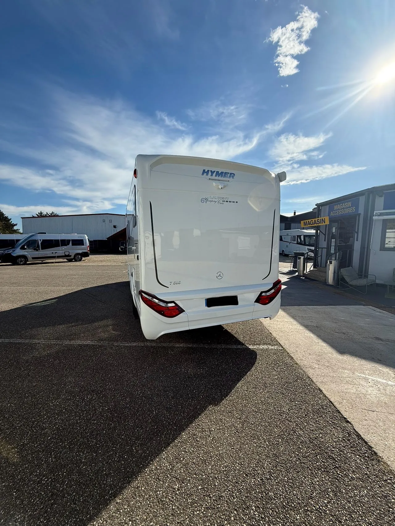 TRAMP S 585