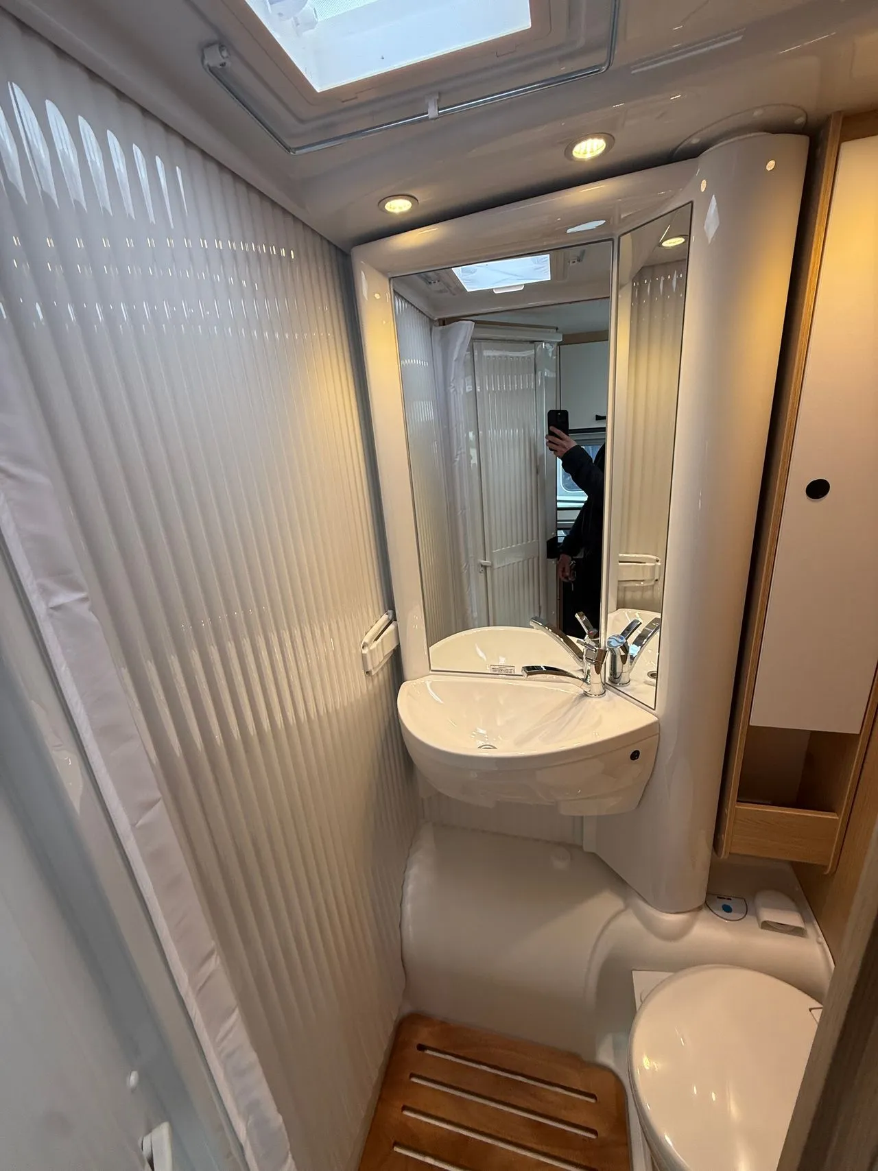 Camping-car - Sunlight - V60 Adventure - 2026