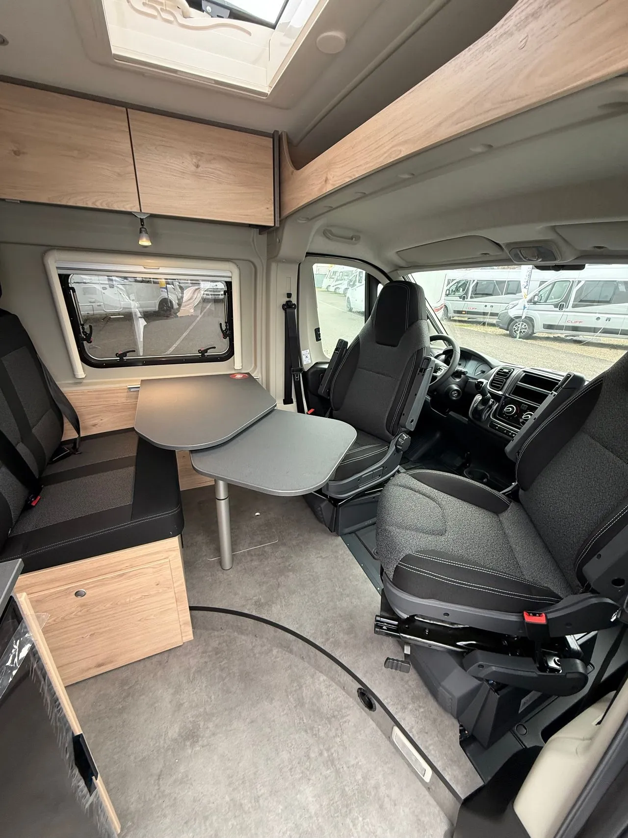 Fourgon aménagé - Dethleffs - GLOBETRAIL ACTIVE 600 DS - 2026