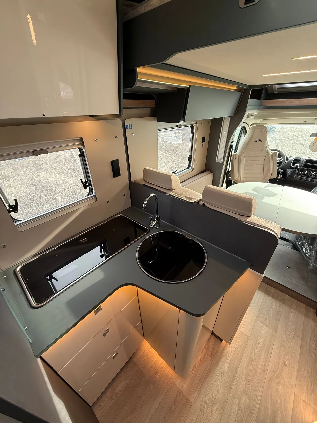 Camping-car - Laika - L409 - 2025