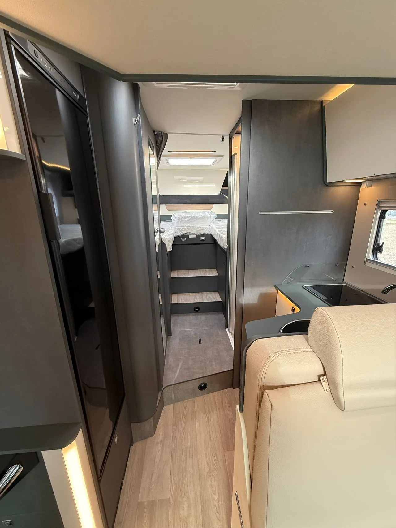 Camping-car - Laika - L409 - 2025