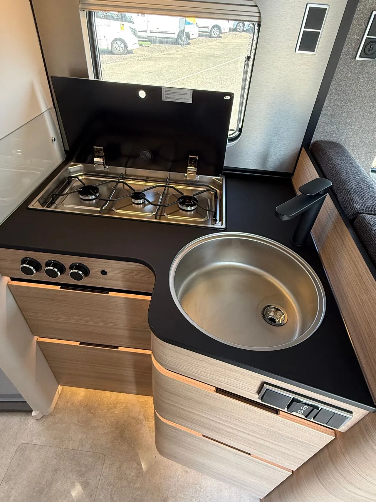 Camping-car - Hymer - BMCT 680 - 2026