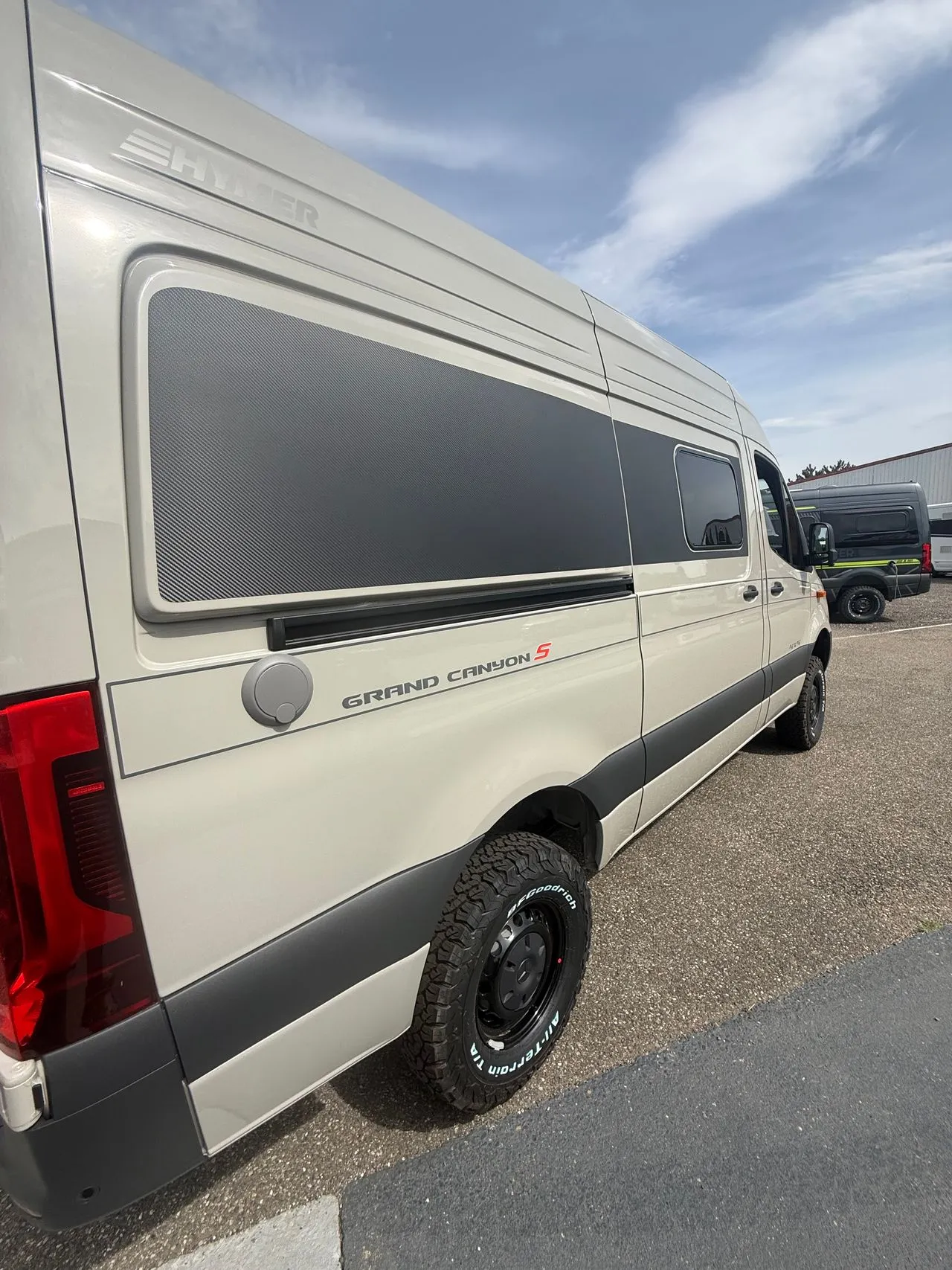 Fourgon aménagé - Hymer Camper Vans - GRAND CANYON S600 - 2026