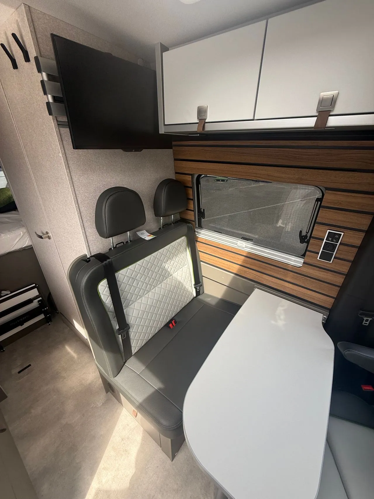 Fourgon aménagé - Hymer Camper Vans - GRAND CANYON S 600 CROSSOVER - 2026