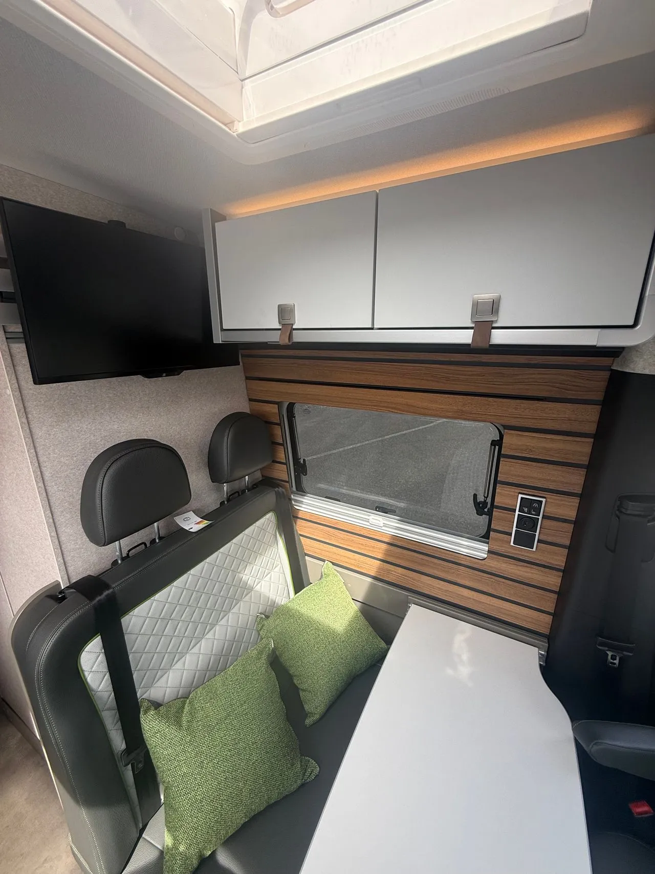 Fourgon aménagé - Hymer Camper Vans - GRAND CANYON S 600 CROSSOVER - 2026