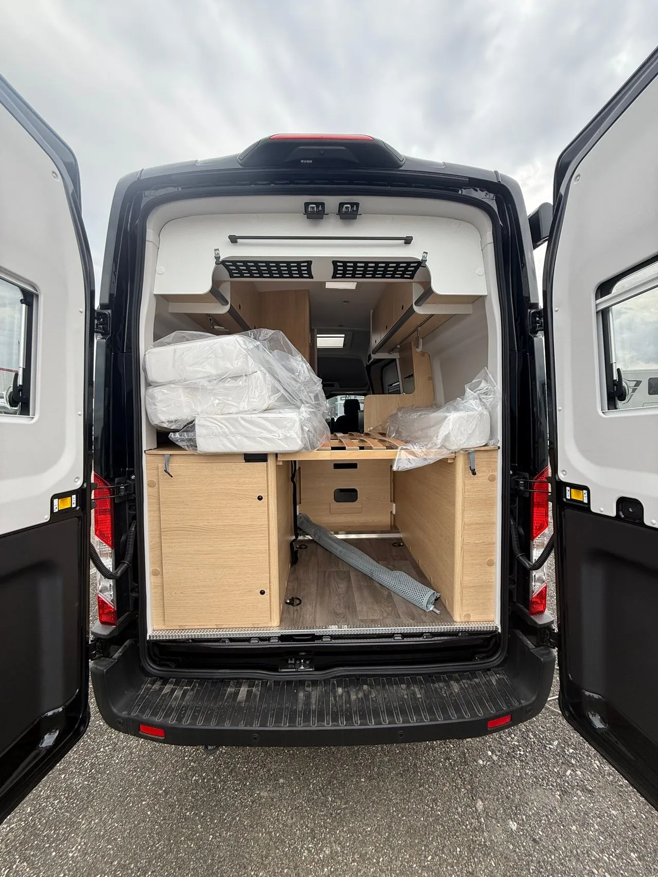 Fourgon aménagé - Sunlight - CLIFF 590 4X4 ADVENTURE EDITION - 2026
