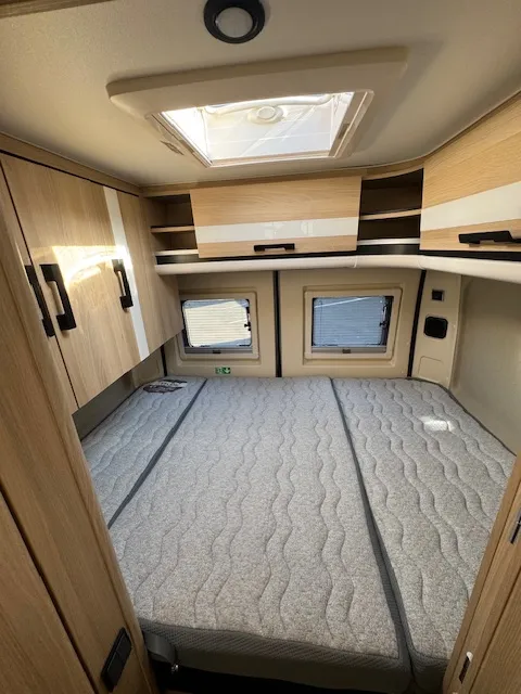 Fourgon aménagé - Campereve - MAGELLAN 643 SAPHIR - 2025