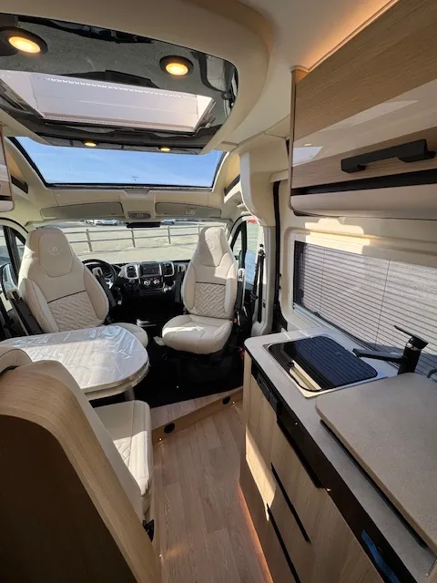 Fourgon aménagé - Campereve - MAGELLAN 643 SAPHIR - 2025