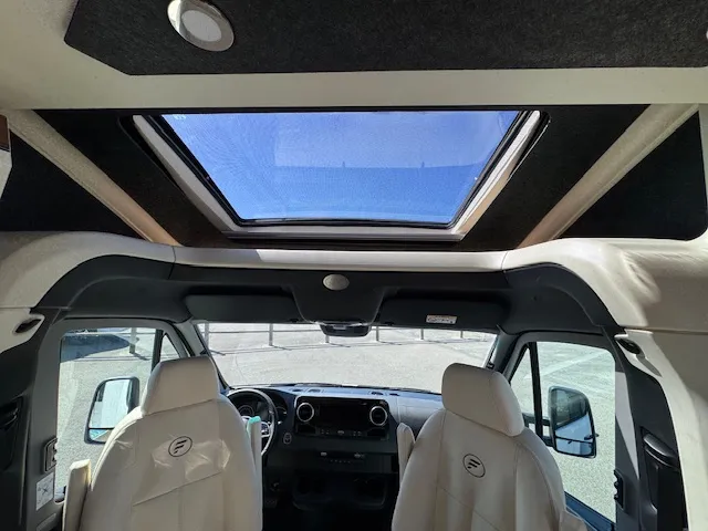 Camping-car - Fleurette - ELISTER 73 LMF - 2025