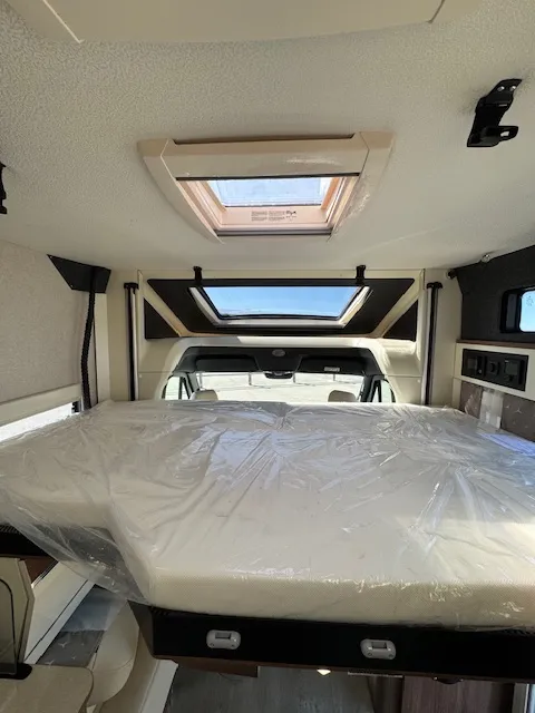 Camping-car - Fleurette - ELISTER 73 LMF - 2025