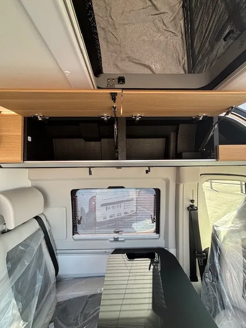 Fourgon aménagé - Adria - 640 SGX POP UP 60 Y - 2026
