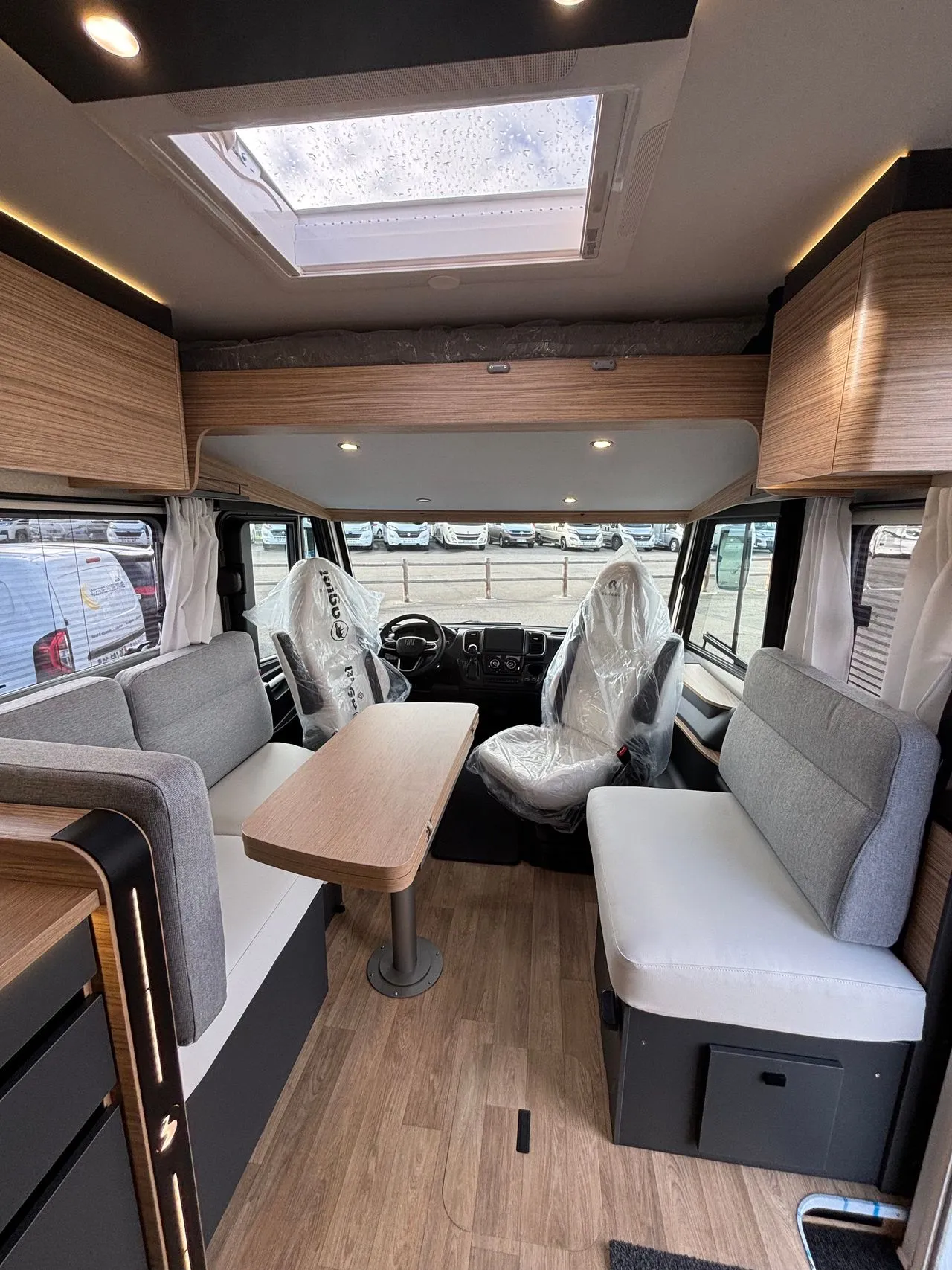 Camping-car - Bavaria - I 740 FC - 2026