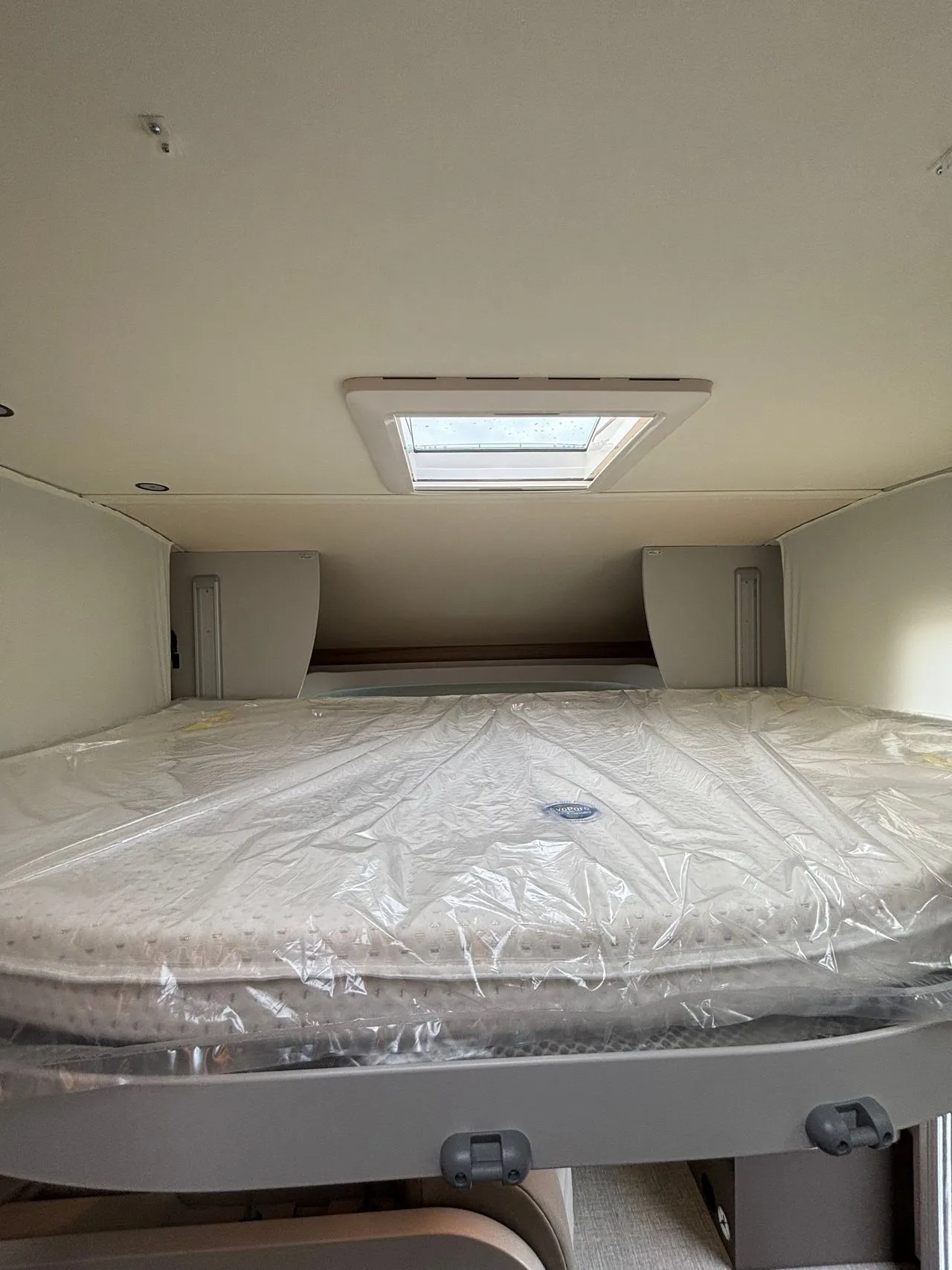 Camping-car - Burstner - B66 T690 TD - 2026