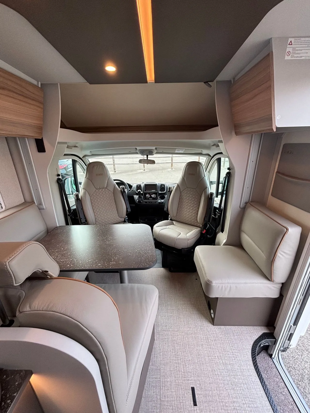 Camping-car - Burstner - B66 T690 TD - 2026