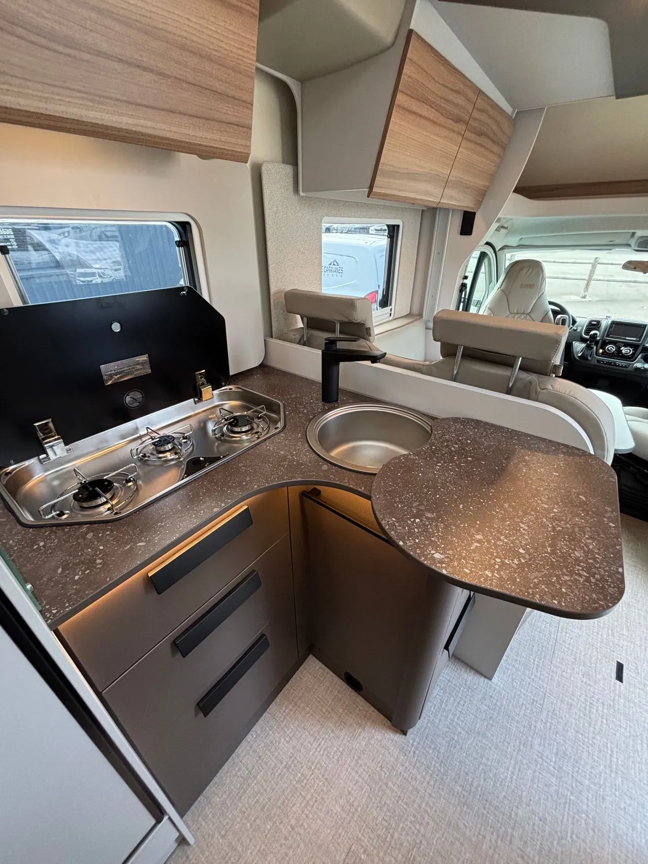 Camping-car - Burstner - B66 T690 TD - 2026