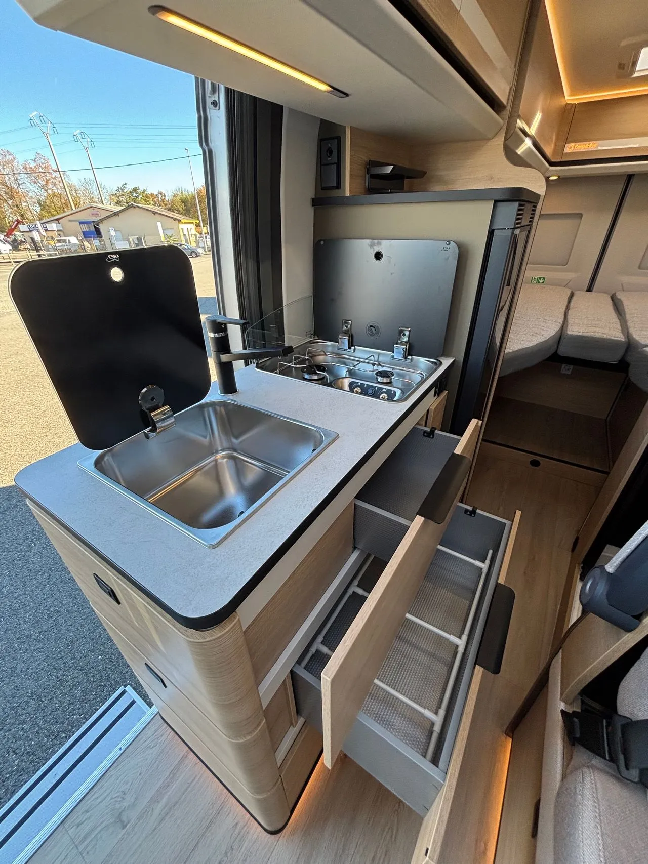 Fourgon aménagé - Campereve - MAGELLAN 746 SAPHIR - 2026