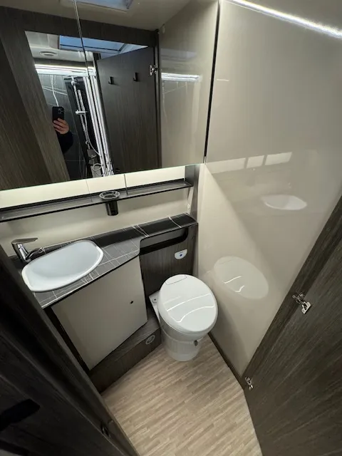 Camping-car - Mc Louis - NEVIS 881 - 2026