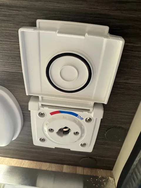 Camping-car - Mc Louis - NEVIS 881 - 2026