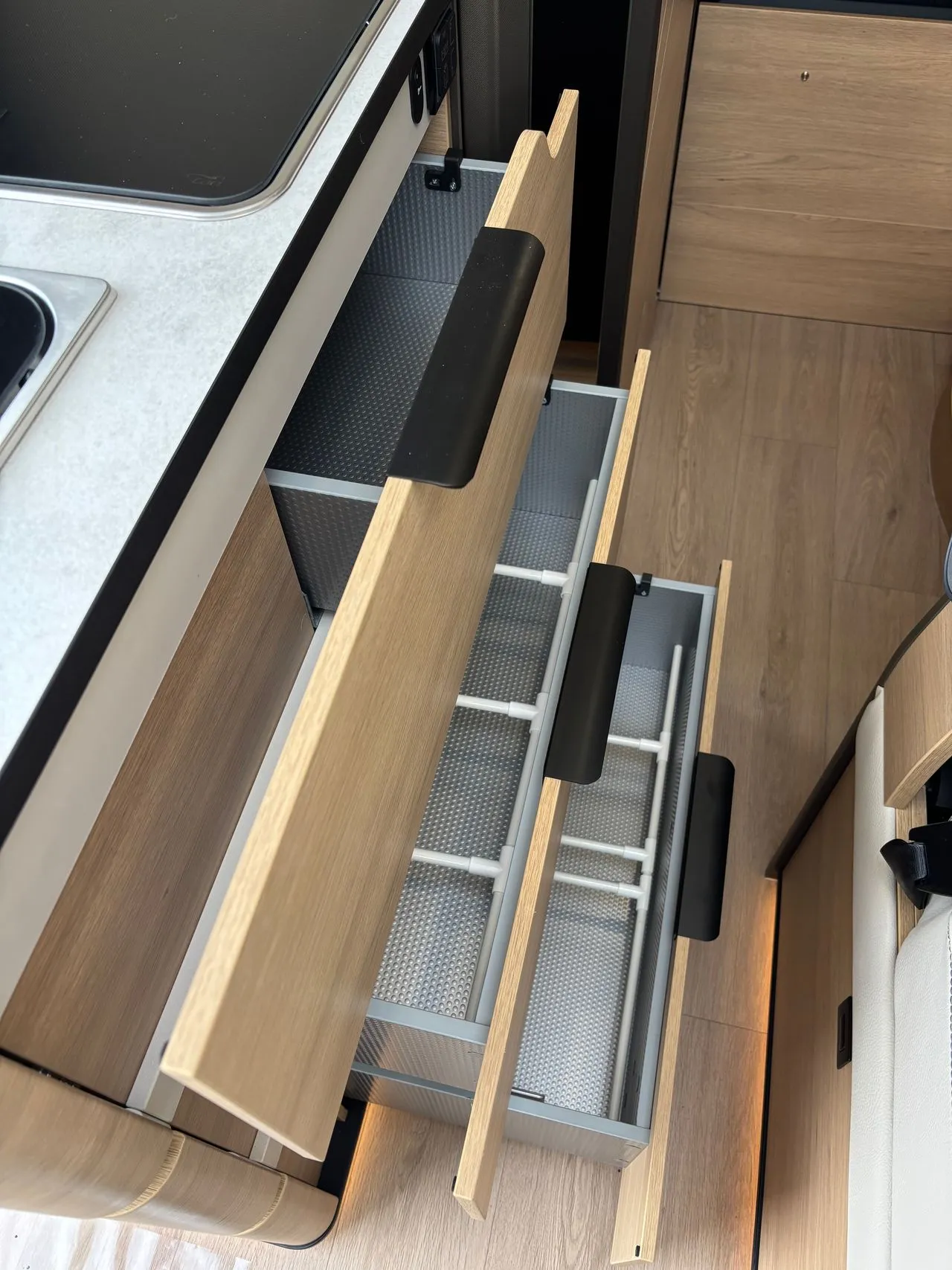 Fourgon aménagé - Campereve - MAGELLAN SAPHIR 643 - 2026