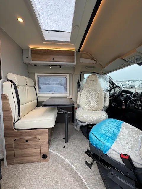 Fourgon aménagé - Burstner - B66 600C - 2026